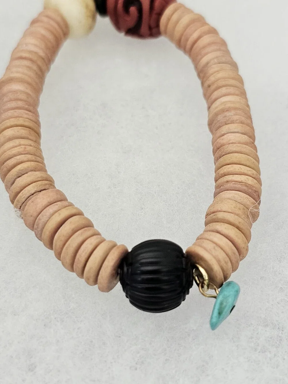 Silpada Very Rare🦄Wood Pukalet Turquoise Cinnebar Island Stretch Bracelet B0811